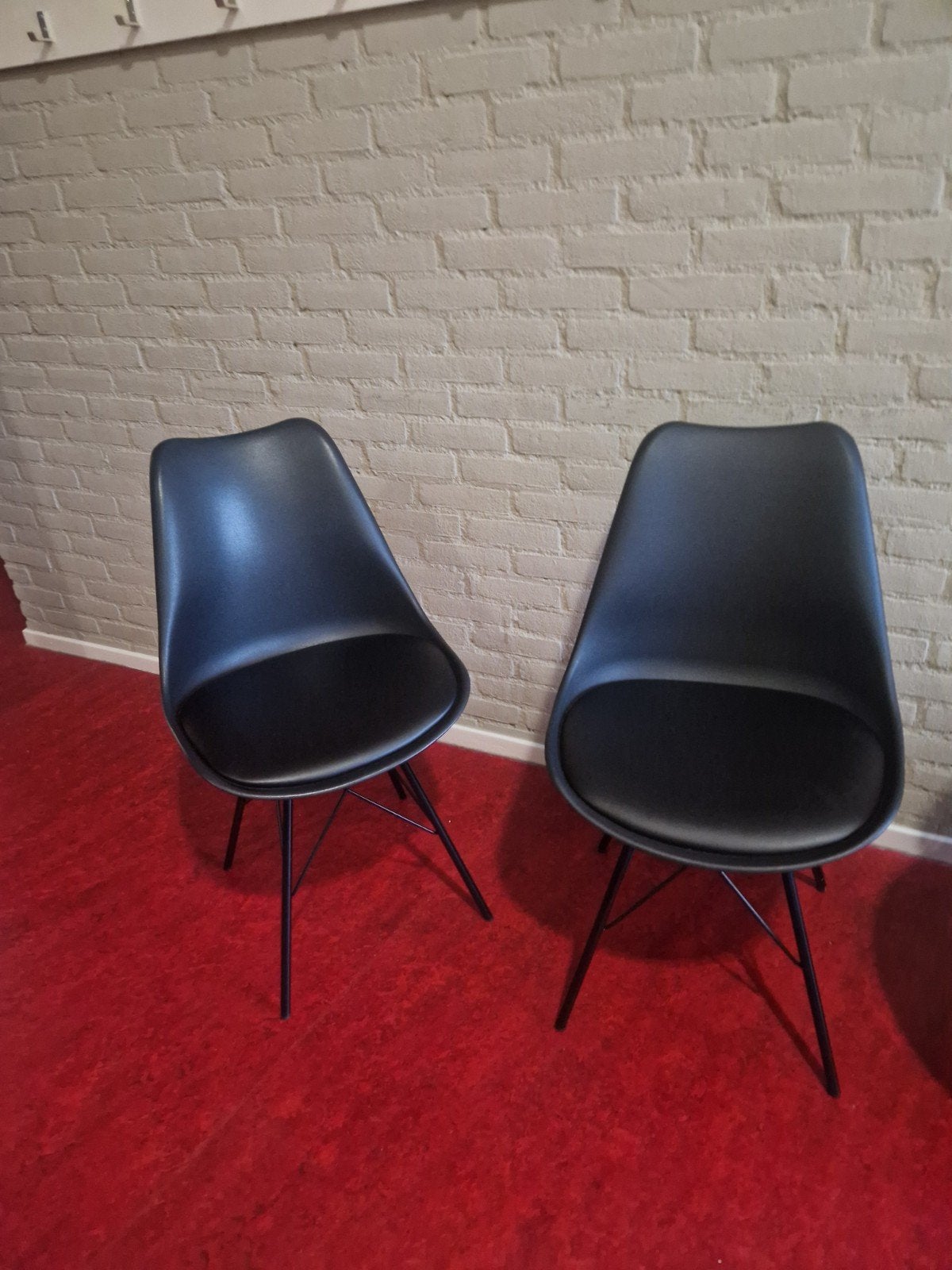 JYSK Klarup stoelen (3 stuks) - Zwart, goede staat, Ophalen, Gebruikt, Drie, Zwart