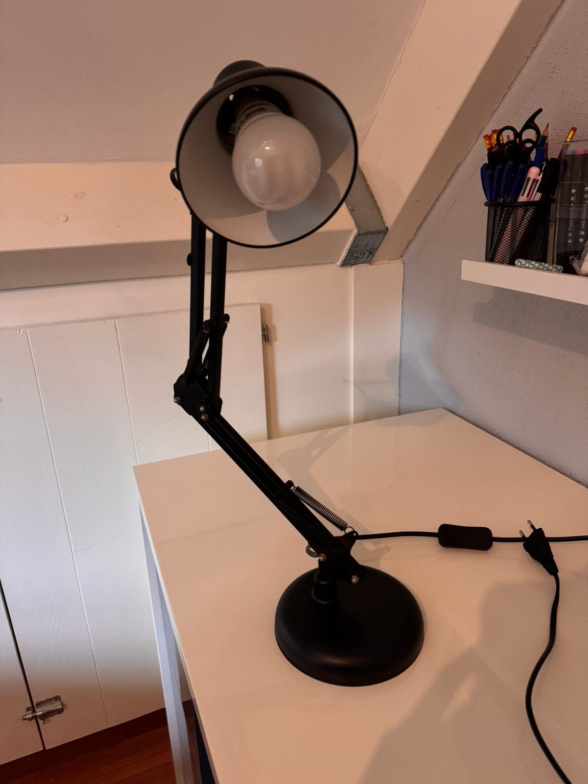 Bureau lamp, Met schakelaar, Ophalen of Verzenden, Zo goed als nieuw, Zwart