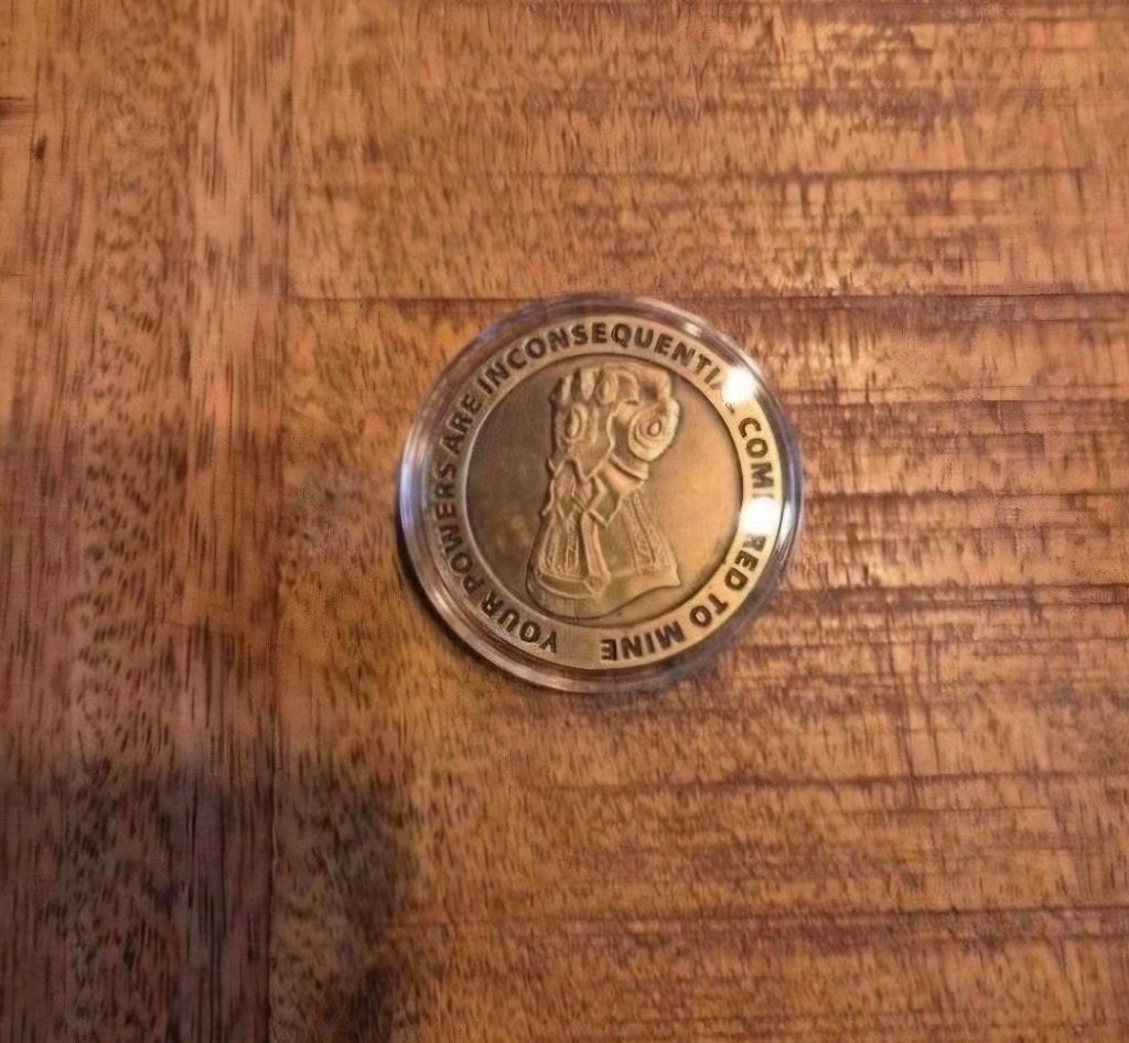 Thanos hand coin / munt., Ophalen of Verzenden, Buitenland, Munten