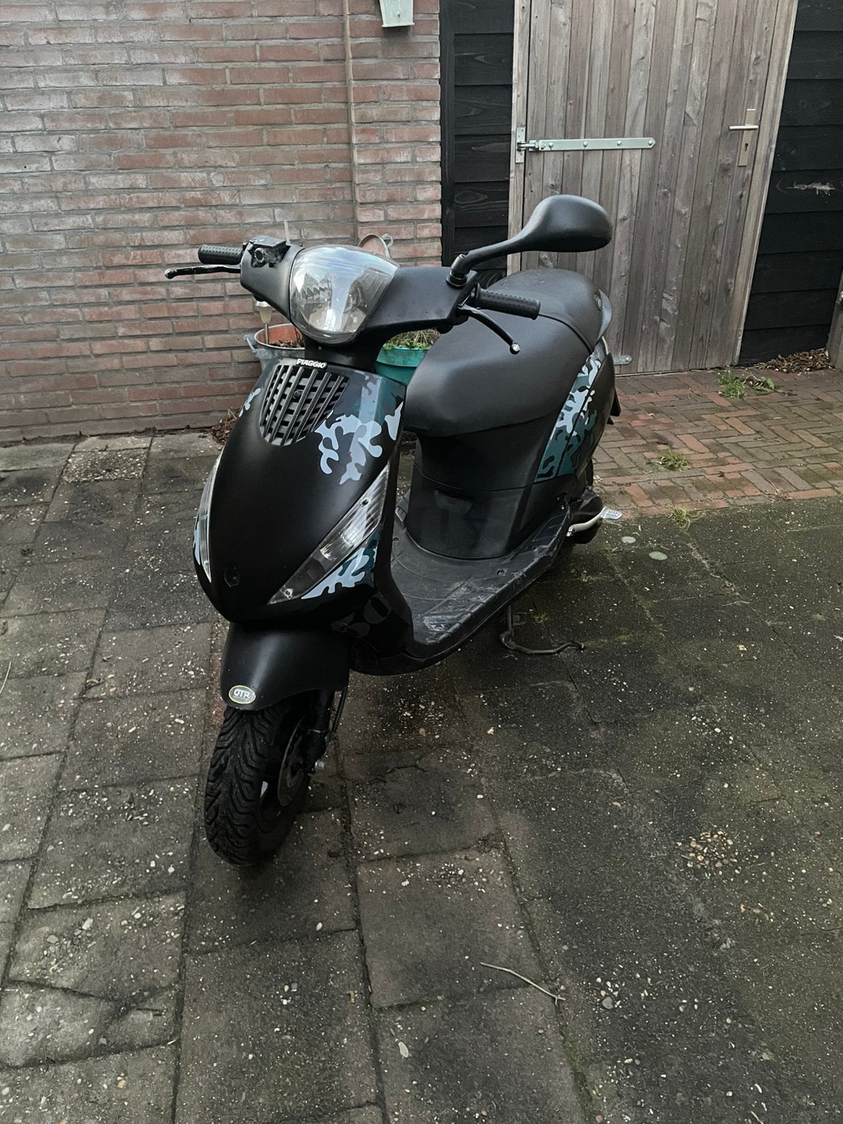 Piaggio zip kappenset, Ophalen of Verzenden, Zo goed als nieuw, Benzine, Zip