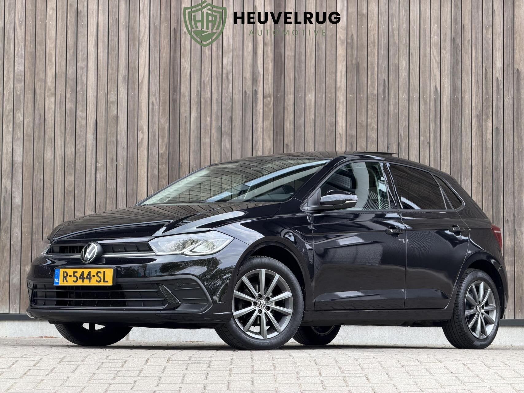 Volkswagen Polo 1.0 TSI Style | PANORAMADAK | CAMERA, Gebruikt, Euro 6, 95 pk, 1104 kg