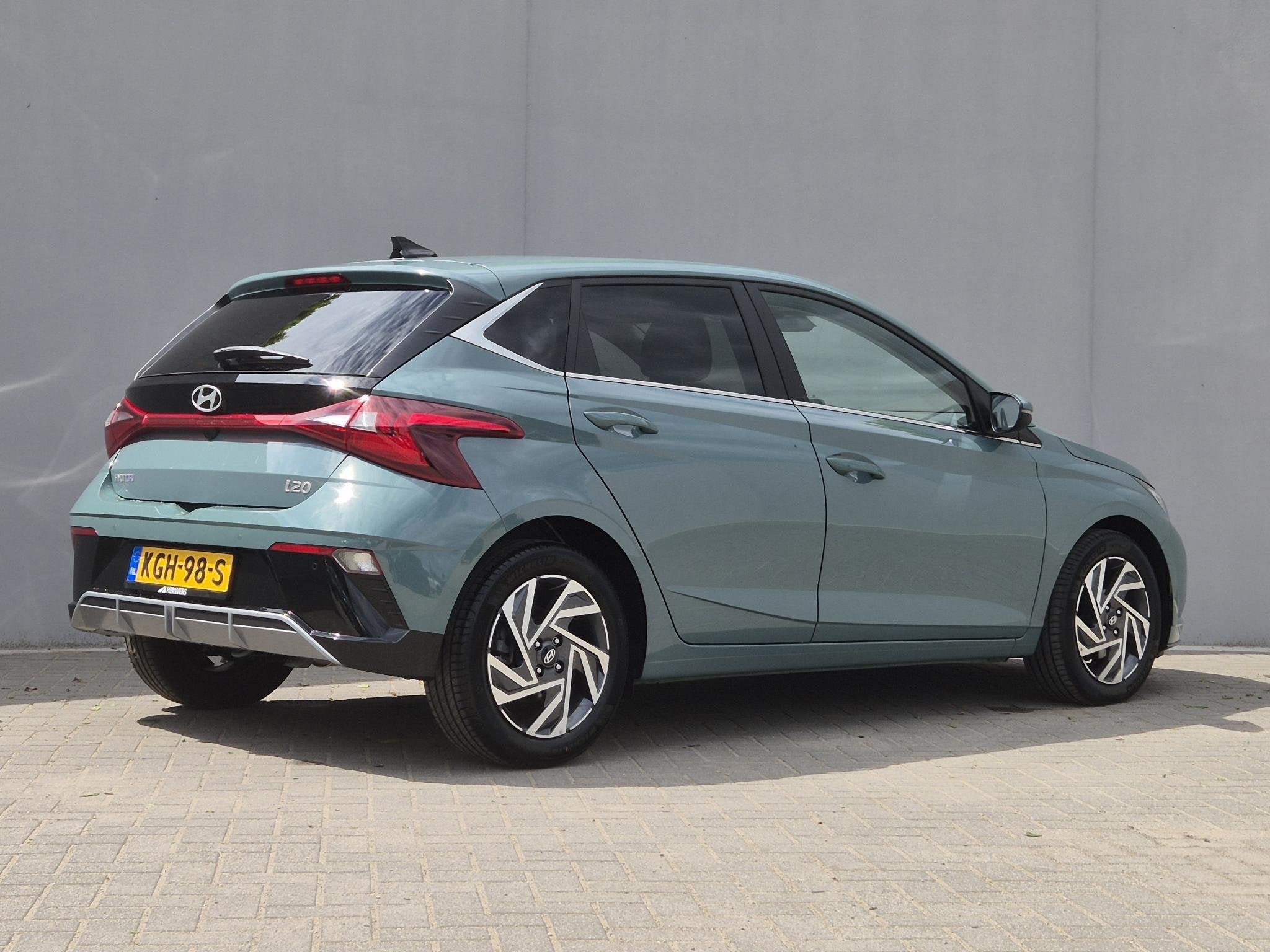 Hyundai i20 1.0 T-GDI Premium / Fabrieksgarantie tot 03-2030, Gebruikt, Euro 6, Automatische klimaatregeling, 1110 kg