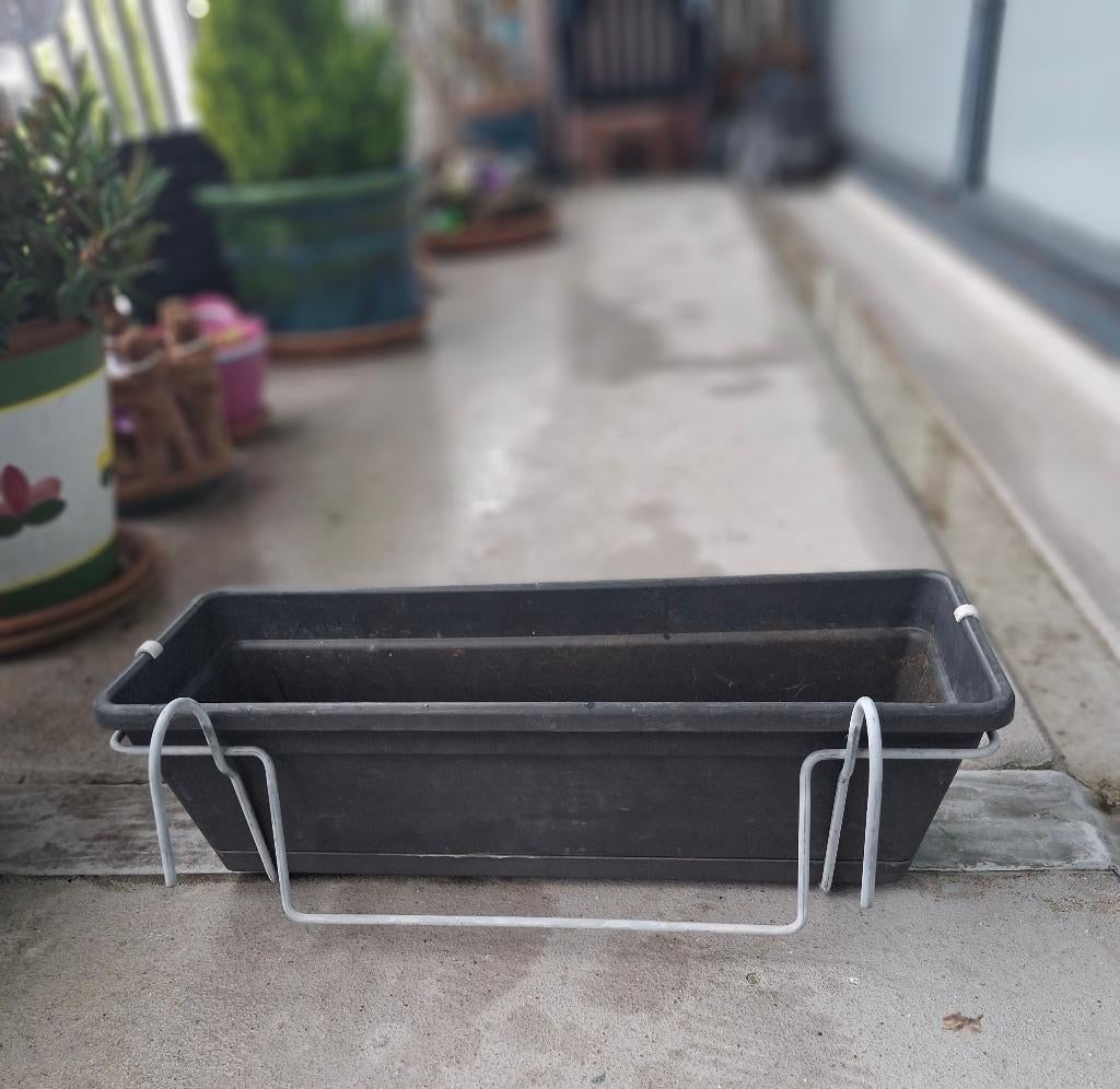 5 planten / bloembakken, Ophalen, Kunststof, Gebruikt, Minder dan 30 cm