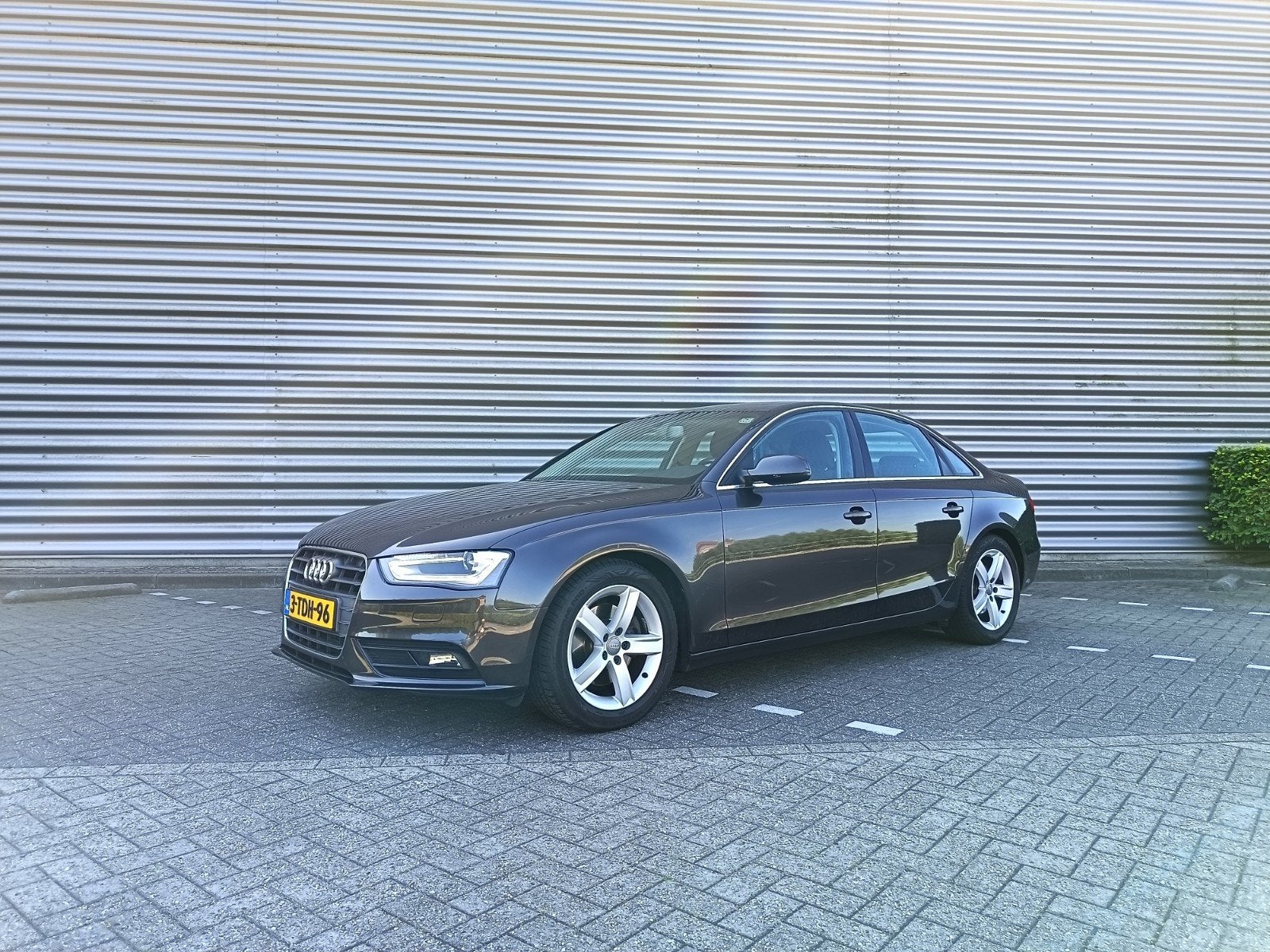 Audi A4 1.8TFSI 125KW 2014 trekhaak, Auto's, Stof, 4 cilinders, A4, Origineel Nederlands
