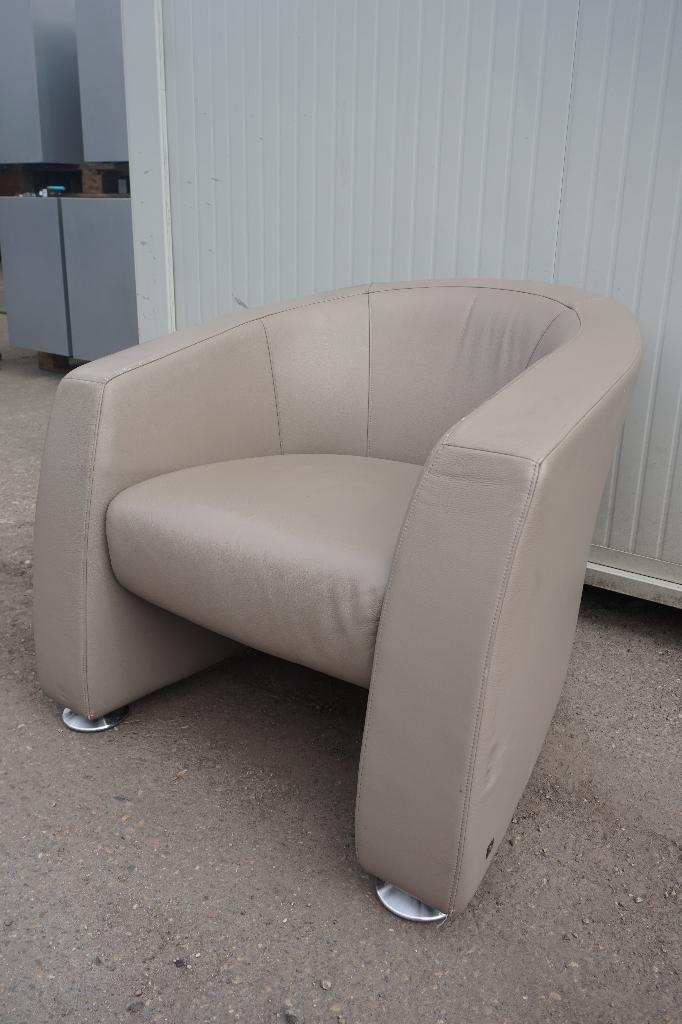 Rolf Benz club fauteuil prachtige leren stoel