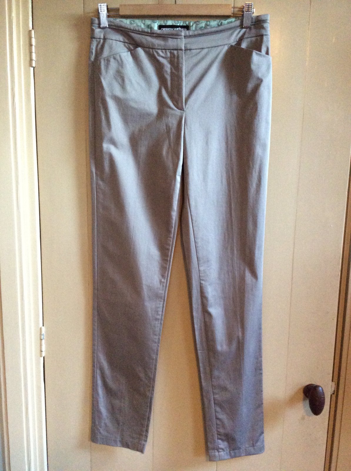Zilvergrijze Gerry Weber broek, el. katoen, als nieuw. XS., Ophalen of Verzenden, Zo goed als nieuw, Maat 34 (XS) of kleiner, Grijs