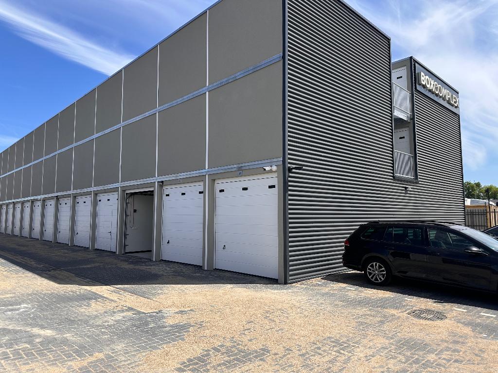 Te Huur garagebox 21m2 Nijmegen €249,00- P/M  1e WEEK GRATIS, Huizen en Kamers, Garages en Parkeerplaatsen, Gelderland