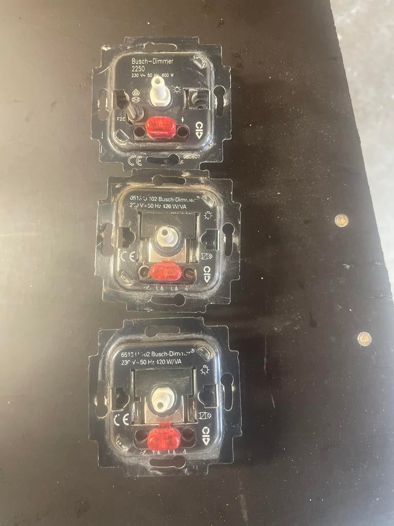 Busch-Dimmer 2250 en 6513U-102, Ophalen of Verzenden, Gebruikt, Schakelaar
