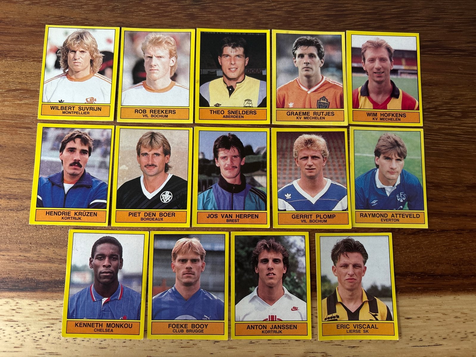 Panini Voetbal 90 voetbalplaatjes - Diverse spelers, Verzamelen, Ophalen of Verzenden, Zo goed als nieuw, Buitenlandse clubs, Poster, Plaatje of Sticker