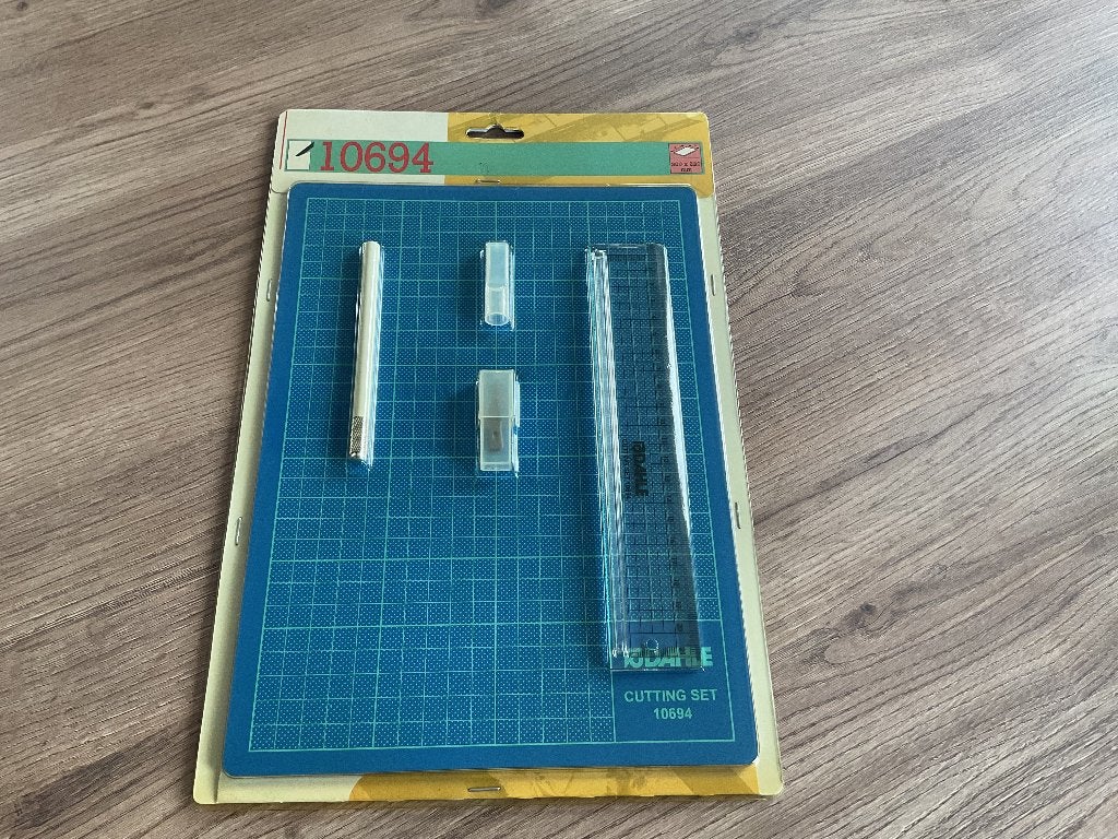 Snijset DAHLE, Geschikt voor snijden, Overige thema's, Gereedschap of Toebehoren, Nieuw