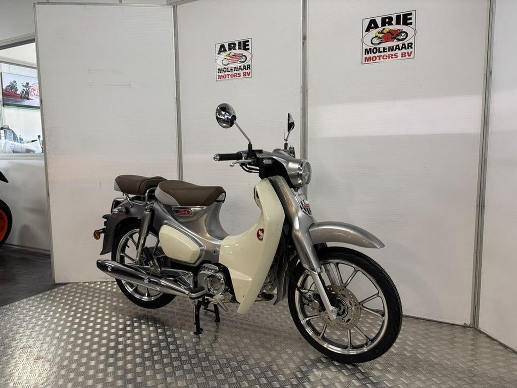 Honda Super Cub C125 (bj 2026), Motoren, Motoren | Honda, Scooter, HONDA, Bedrijf, Onbekend