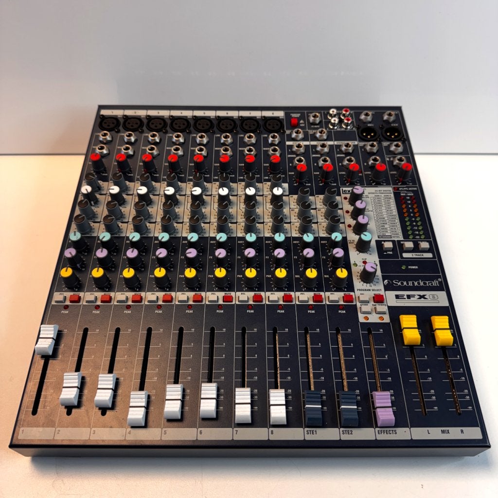 Soundcraft EFX 8 | 8-kanaals mixer | Zeer Nette Staat, Soundcraft, Zo goed als nieuw, Support@soundcraft.com, 45-47 Hillview Drive
Singapore 669274