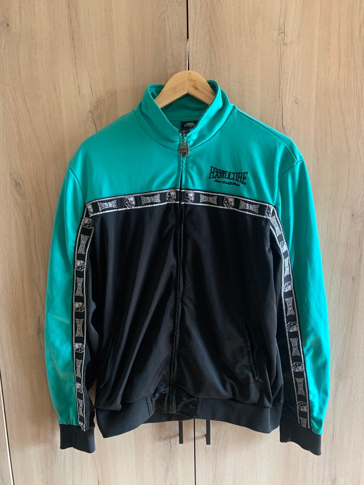 100% hardcore tracksuit turquoise maat L/M vest/broek, Ophalen of Verzenden, Zo goed als nieuw, Zwart