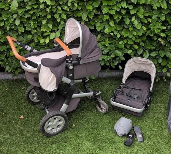 Joolz Geo met Reiswieg, Zitje, Adapters en Regenhoes, Gebruikt, Verstelbare duwstang, Combiwagen, Ophalen