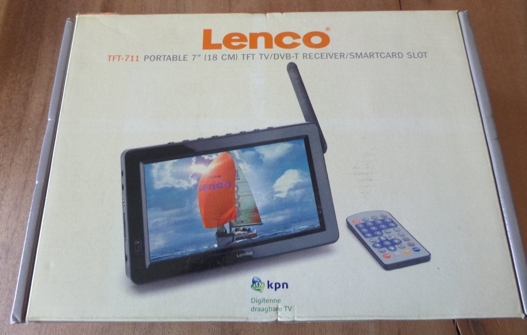 portable 7"(18 cm.) TV. merk Lenco voor auto of caravan etc., Overige merken, 50 Hz, Ophalen of Verzenden, Zo goed als nieuw
