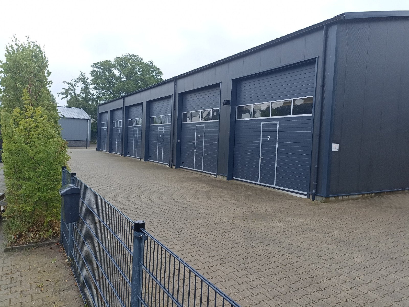 Moderne Bedrijfsunits te Huur in Roden, Ophalen of Verzenden