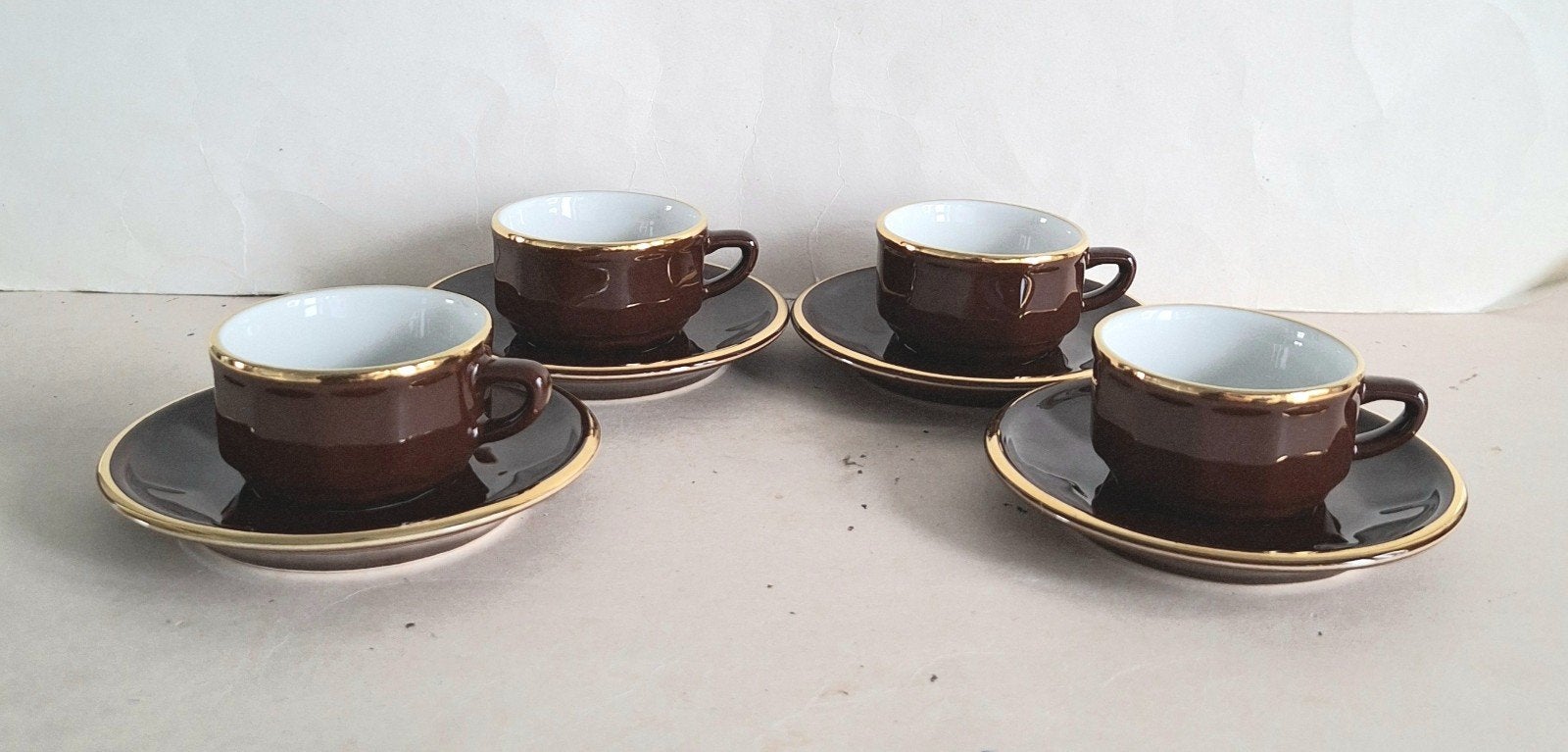 Alpico Porselain France 4 bruine espresso kop en schotels., Overige merken, Vintage, Nieuw, Ophalen of Verzenden