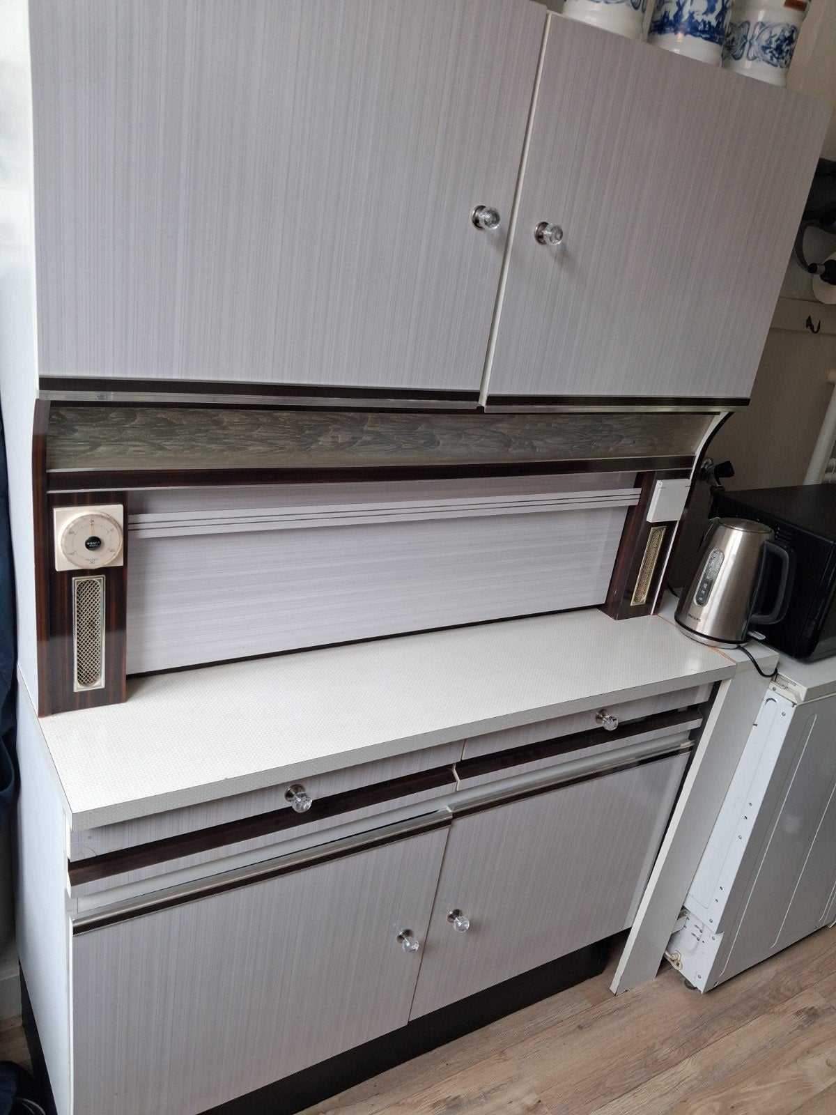vintage/Formica/Bruynzeel?/Kast/Keuken, Ophalen