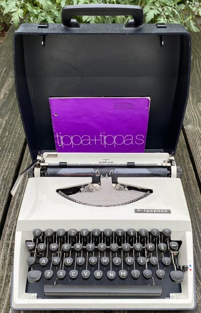 Leuke Typemachine Adler Tippa - vintage retro schrijfmachine, Diversen, Ophalen of Verzenden, Zo goed als nieuw