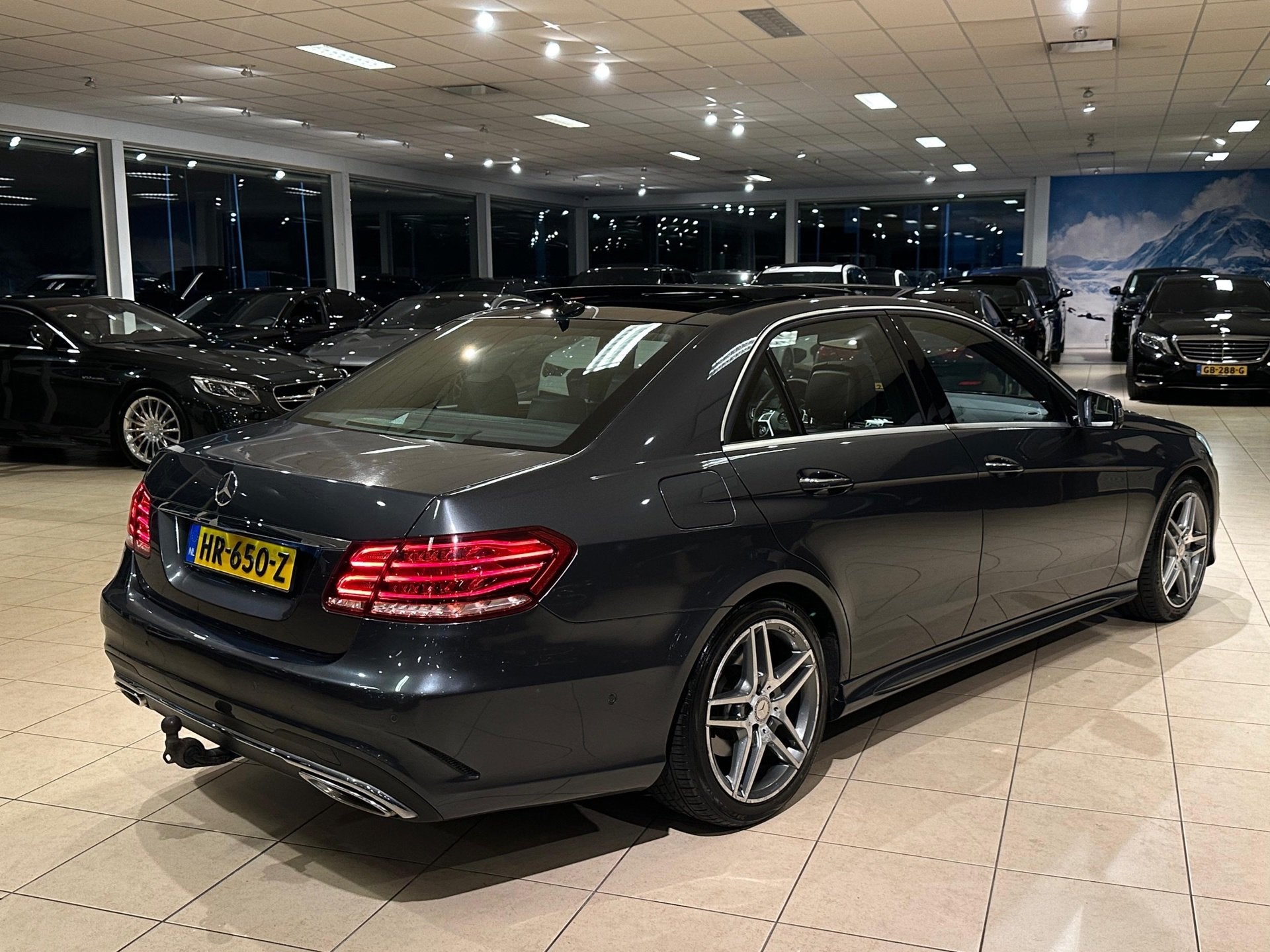 Mercedes-Benz E-klasse E350 BlueTEC 4MATIC/AMG/Airmatic/Memo, Auto's, Mercedes-Benz, Automaat, Gebruikt, 259 pk, 2987 cc