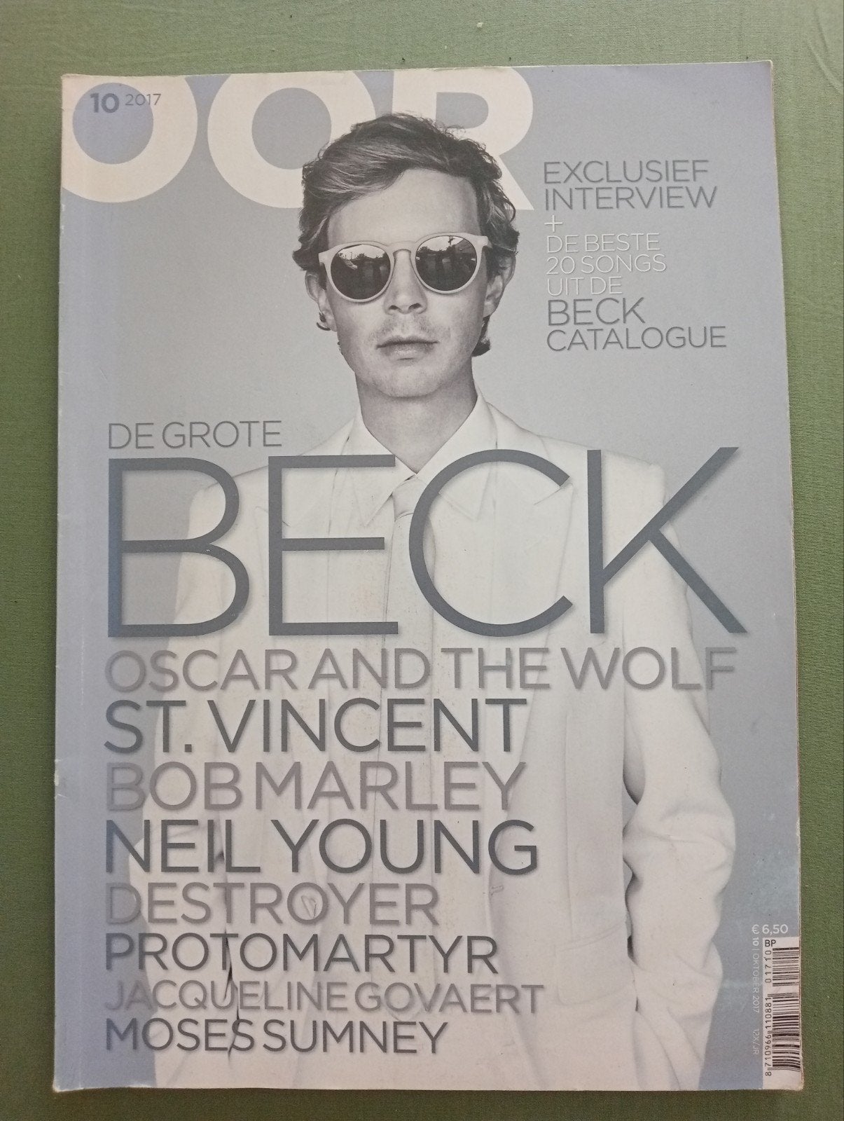 OOR Magazine 10 2017 - Beck, Oscar and the Wolf, St. Vincent, Ophalen of Verzenden, Zo goed als nieuw, Muziek, Film of Tv