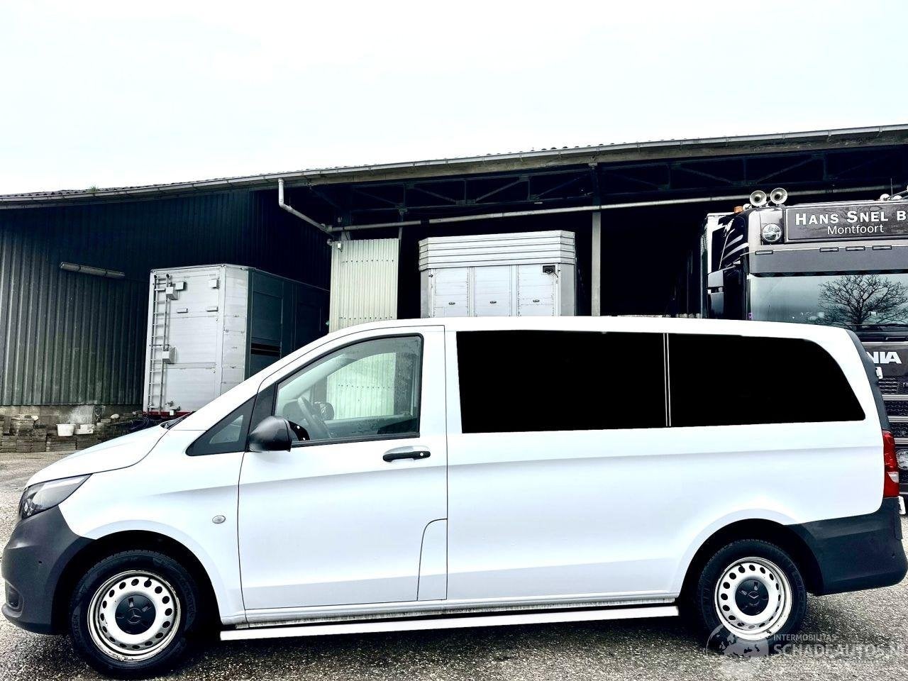 Mercedes-Benz Vito Tourer 110 CDI 102pk extra lang 9 Pers -, Wit, Mercedes-Benz, 1750 cc, MPV