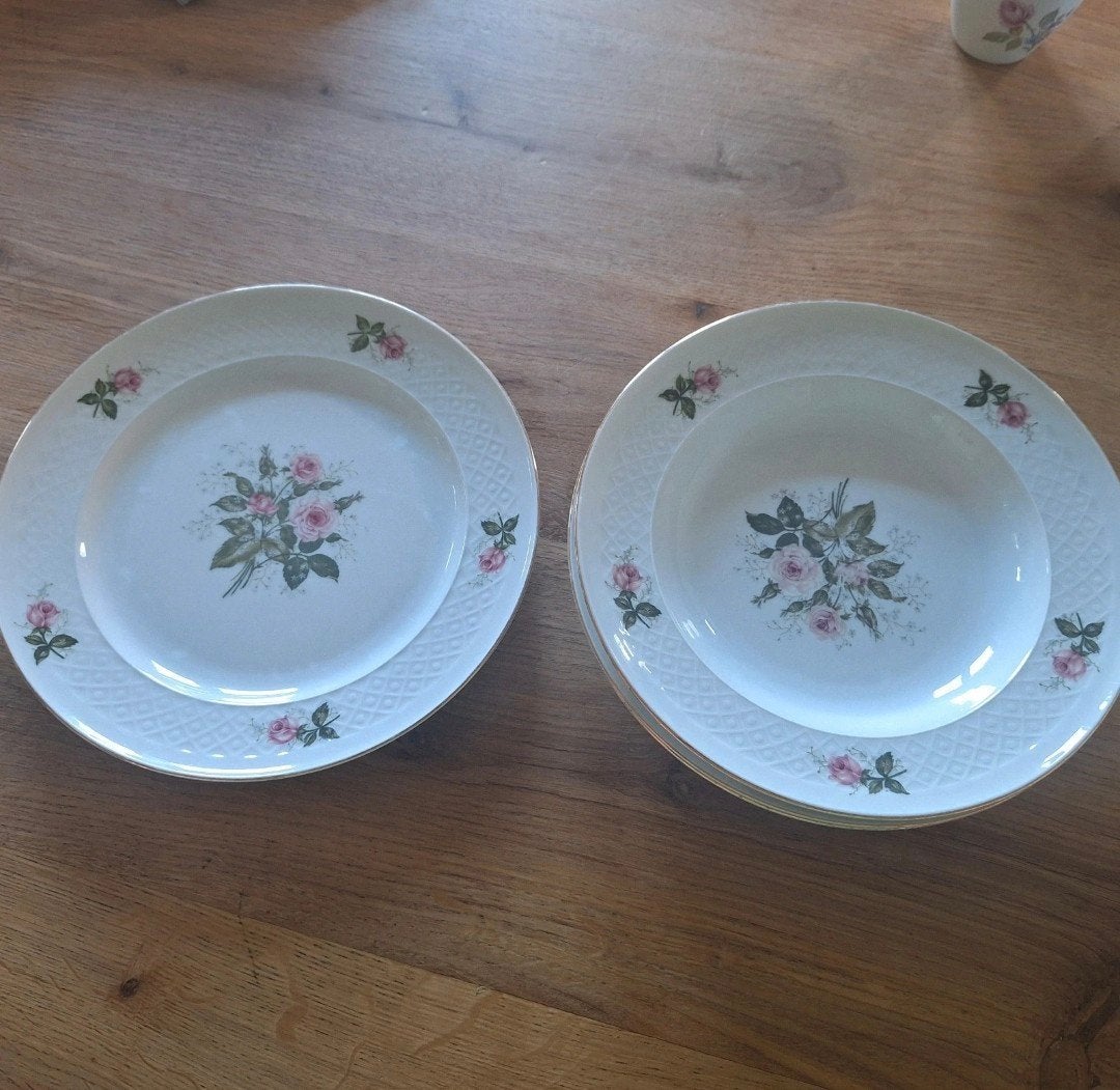 Seltmann Weiden, 3 diepe borden, 1 plat bord, izgst, Ophalen of Verzenden