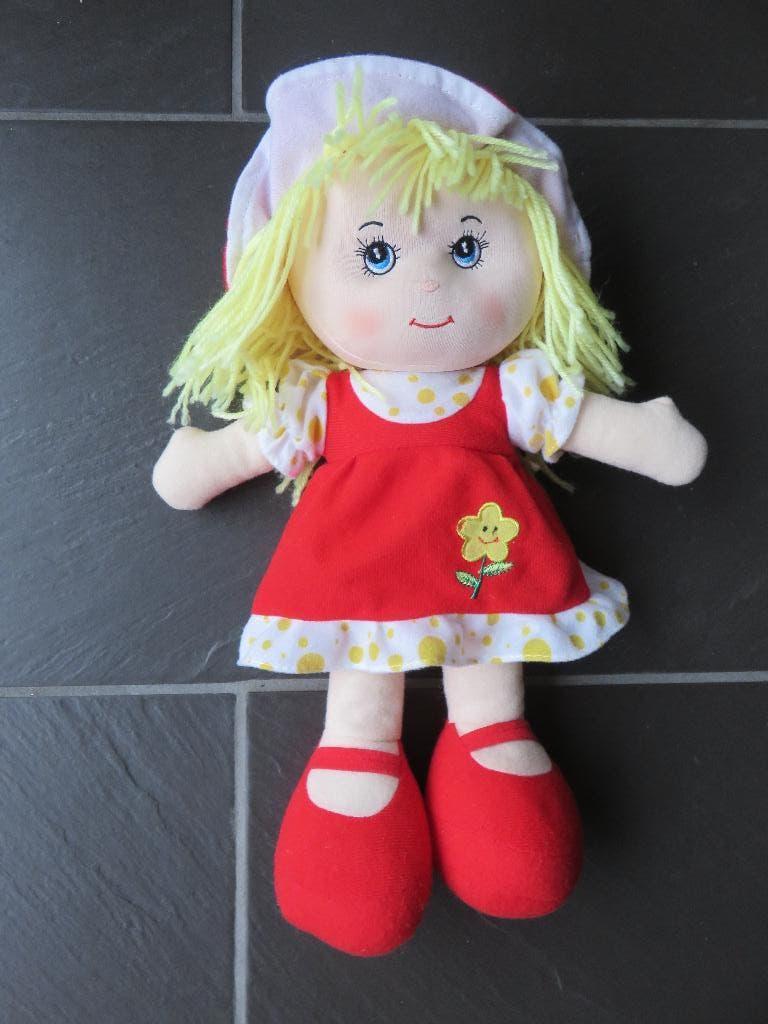Mooie stoffen pop, ca 35cm groot. Mooi zacht materiaal., Ophalen of Verzenden, Zo goed als nieuw, Overige typen