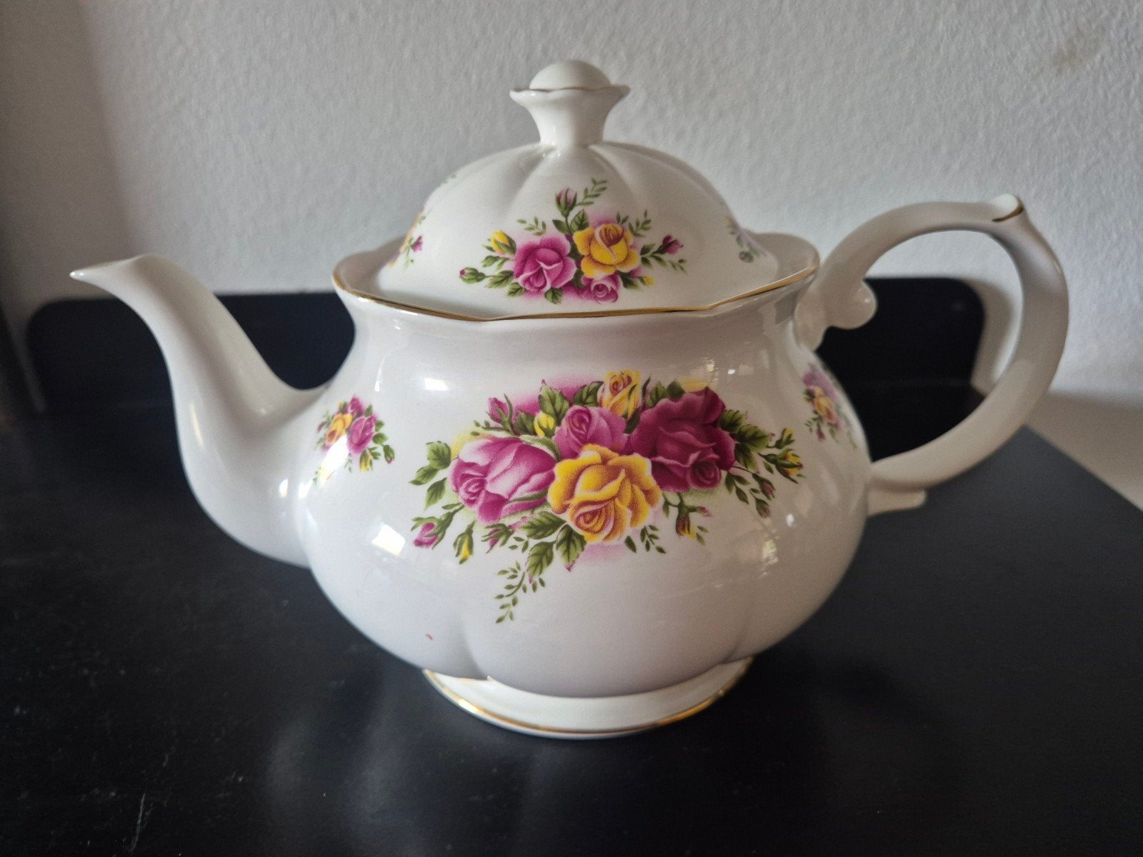 Theepot st James porselein, Ophalen of Verzenden, Zo goed als nieuw, Porselein, Overige typen