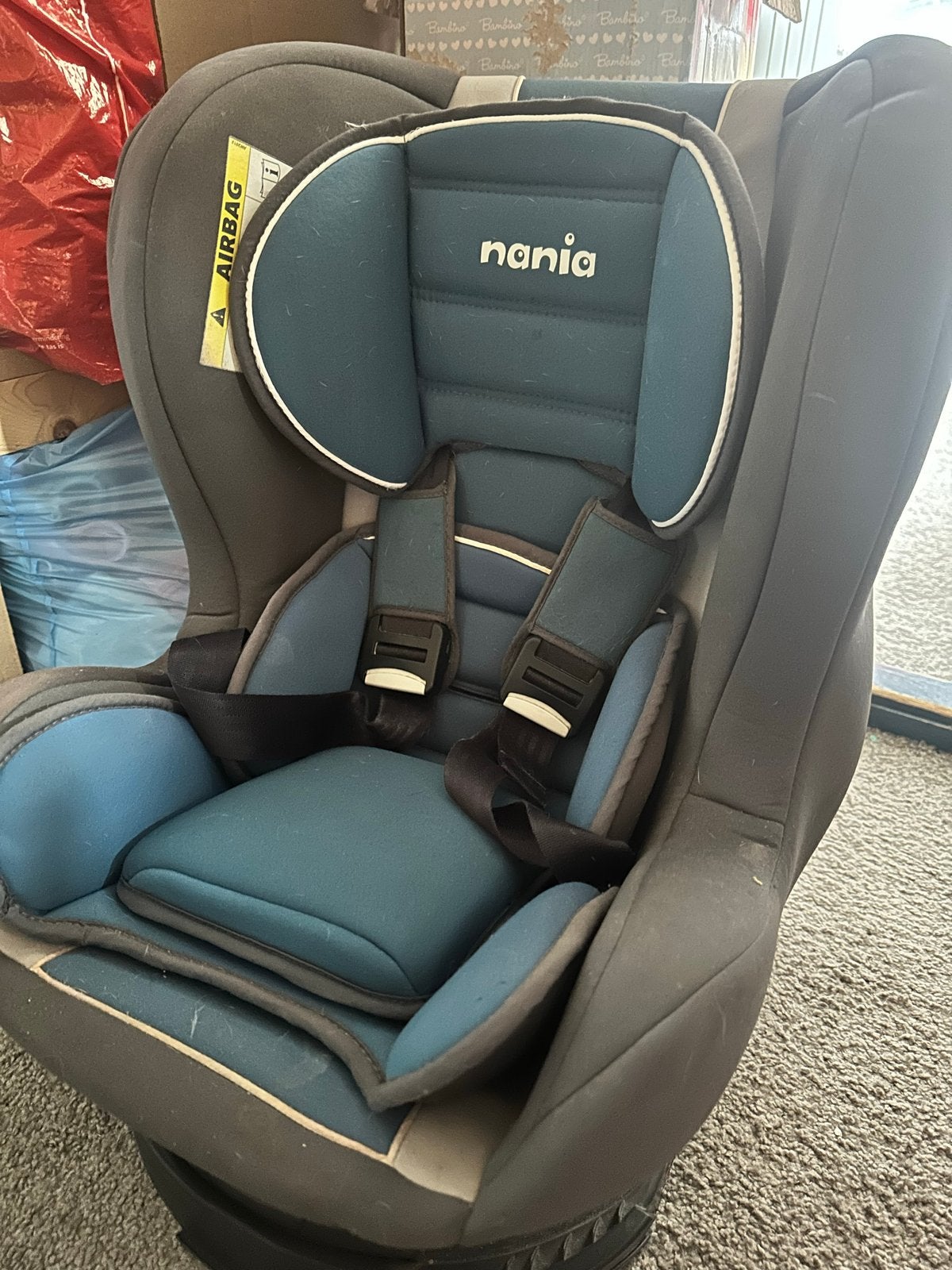 Nania autostoel 0-18 kg - Veilig en comfortabel, Kinderen en Baby's, Overige merken, 0 t/m 18 kg, Gebruikt, Autogordel