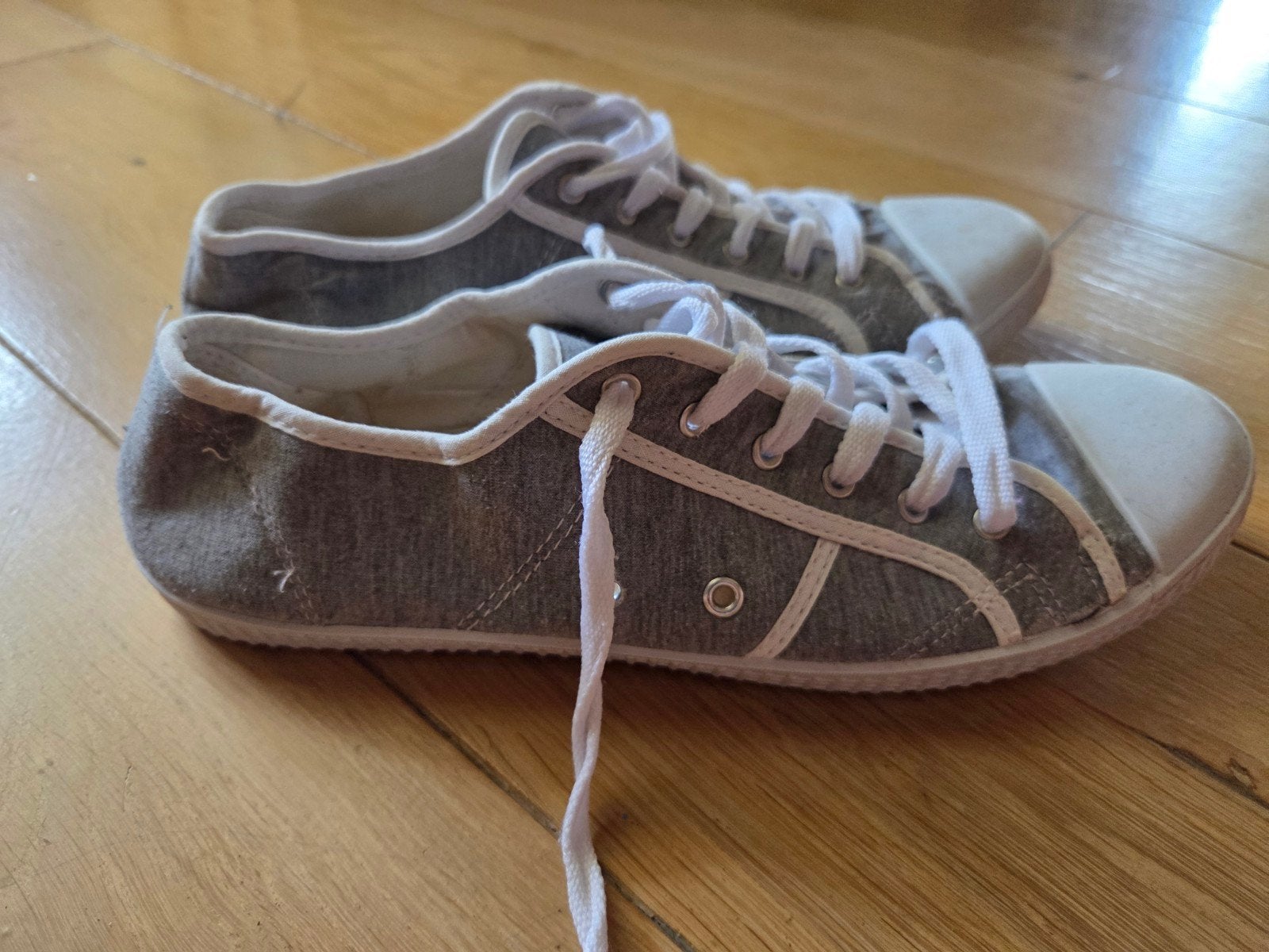 Grijze sneakers maat 41, Slippers, Trentino, Blauw, Ophalen of Verzenden