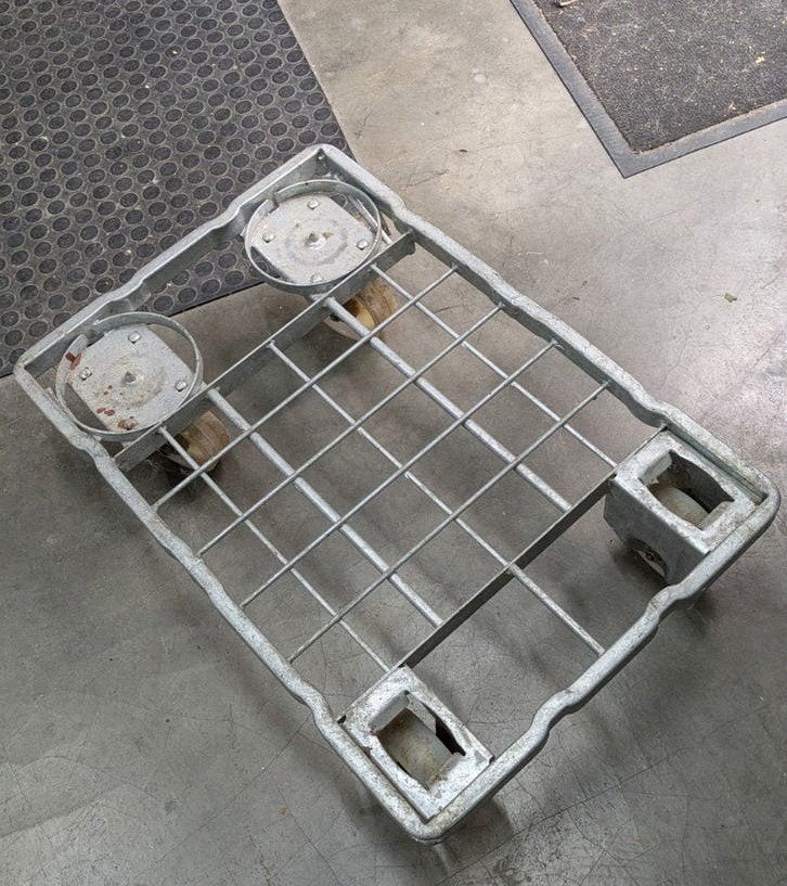 Metalen transportkar / hondje, Ophalen, Gebruikt