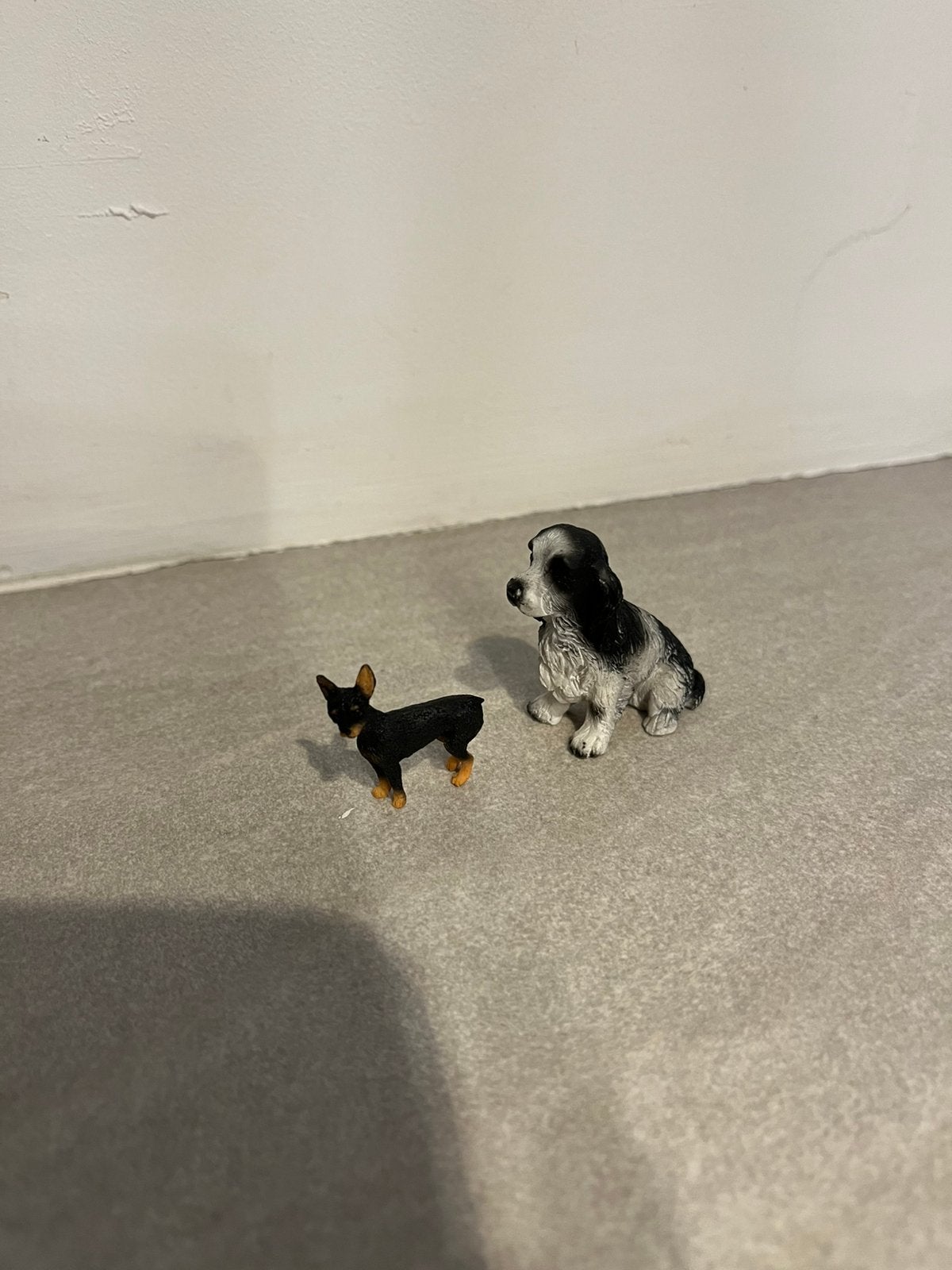 Miniatuur huisdieren, Ophalen of Verzenden, Zo goed als nieuw, Poppenhuis