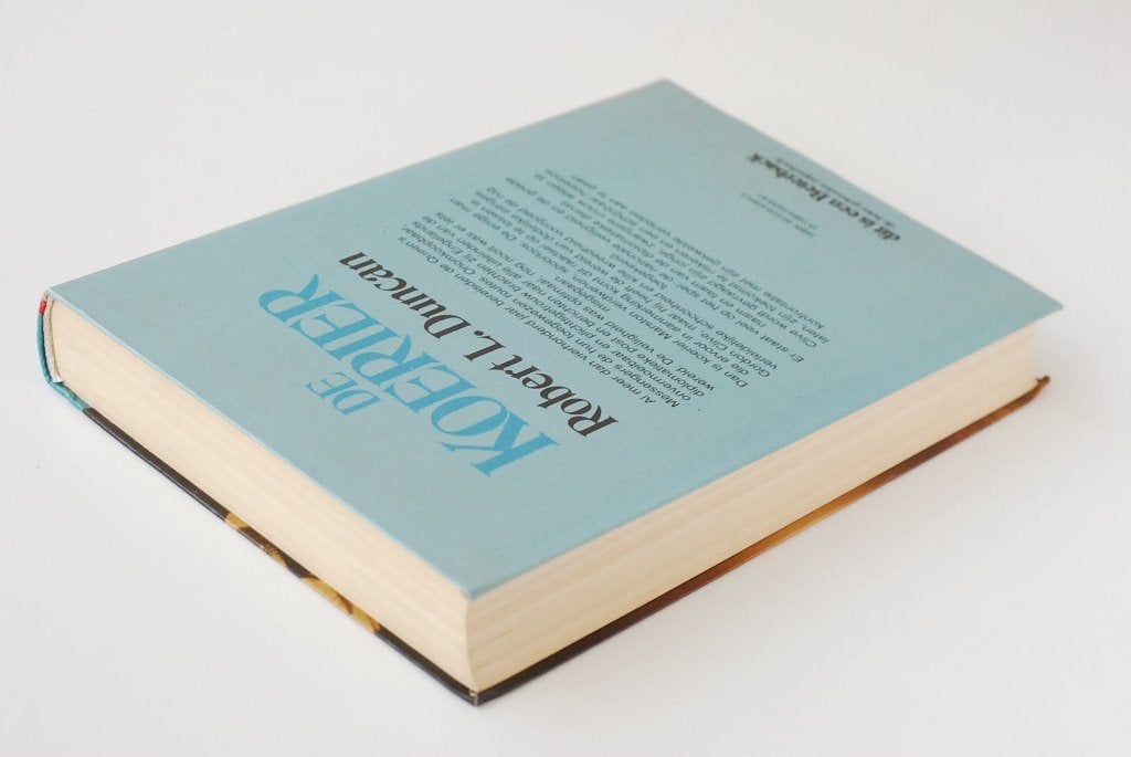 De Koerier - Robert L. Duncan - Vintage Thriller Boek Bruna, Verzenden, Zo goed als nieuw, Robert L. Duncan