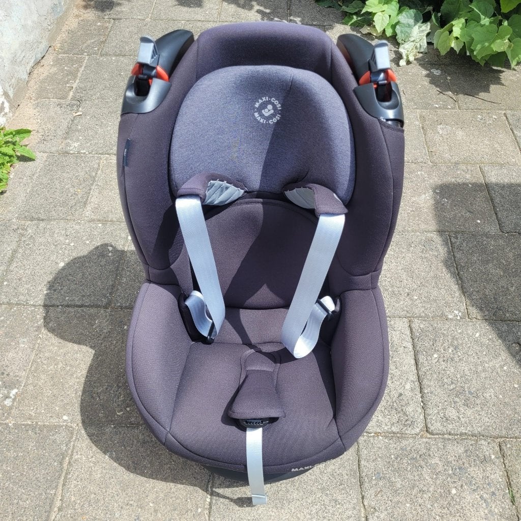 Autostoeltje Maxi Cosi (zo goed als nieuw!), Kinderen en Baby's, Autostoeltjes, Ophalen, Autogordel, 9 t/m 18 kg, Verstelbare rugleuning