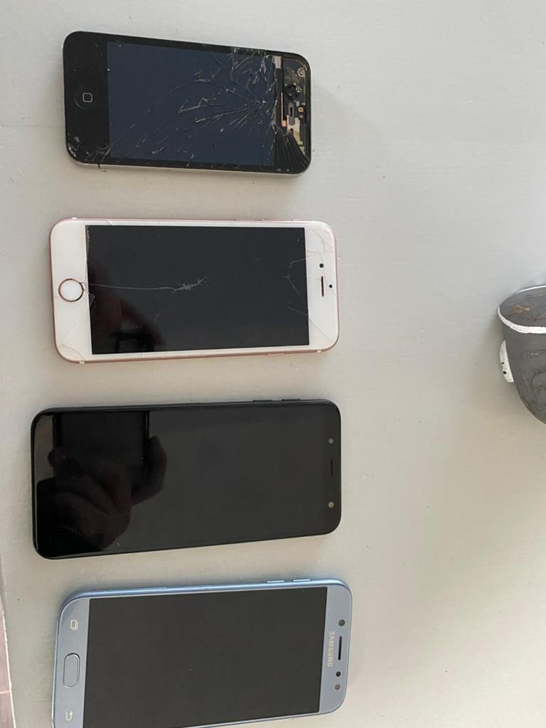 Oude telefoons voor onderdelen, Ophalen of Verzenden, Zwart, 64 GB