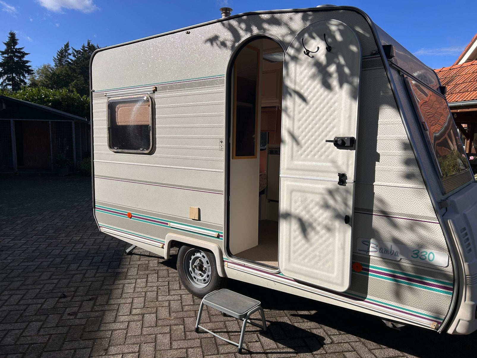 Caravelair Bamba 330, Treinzit, Particulier, 500 - 750 kg, Caravelair