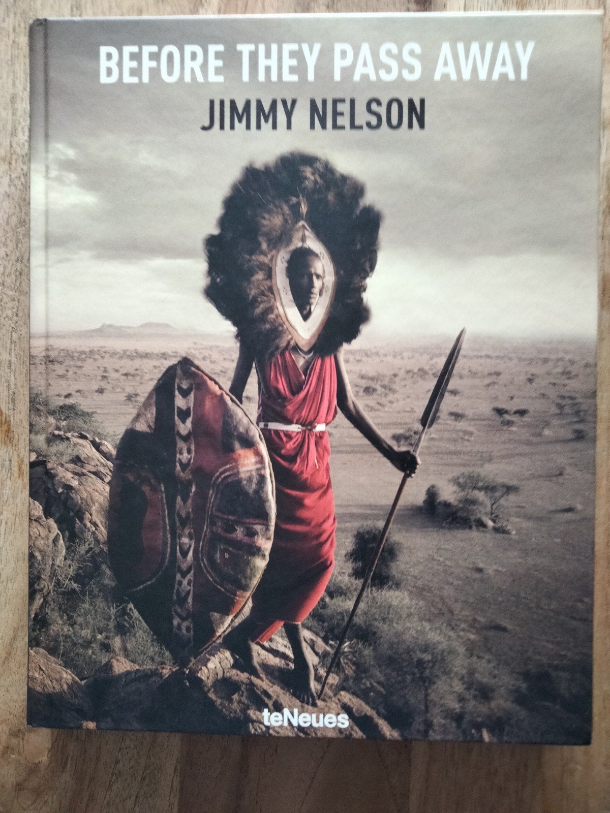 Before they pass away - Jimmy Nelson, Ophalen of Verzenden, Zo goed als nieuw, Fotografen