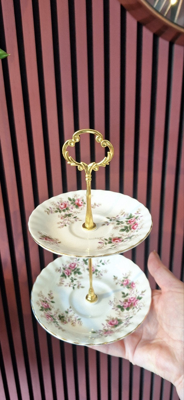 Royal Albert Lavender Rose etagere handmade €22,50, Ophalen of Verzenden