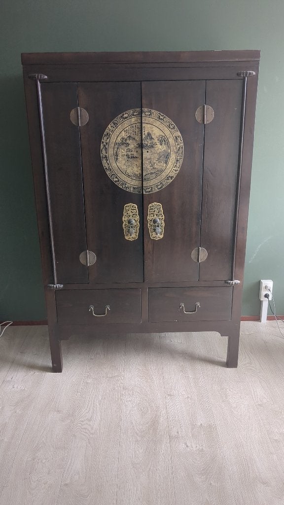 Chinese Kast, Ophalen