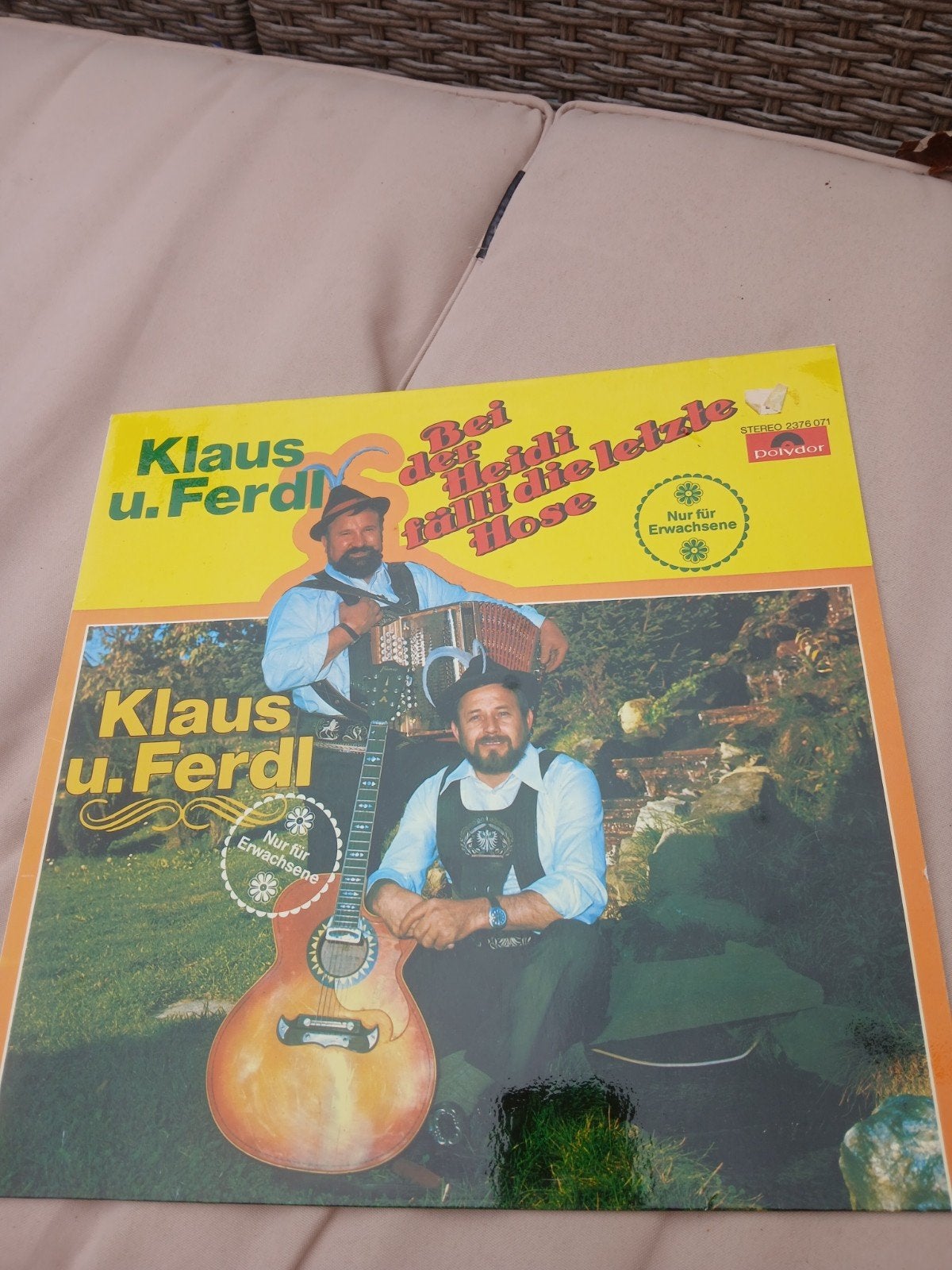 lp klaus u ferdl bei der heidi fallt die letzte hose lp., Verzenden, Zo goed als nieuw, 12 inch, Levenslied of Smartlap