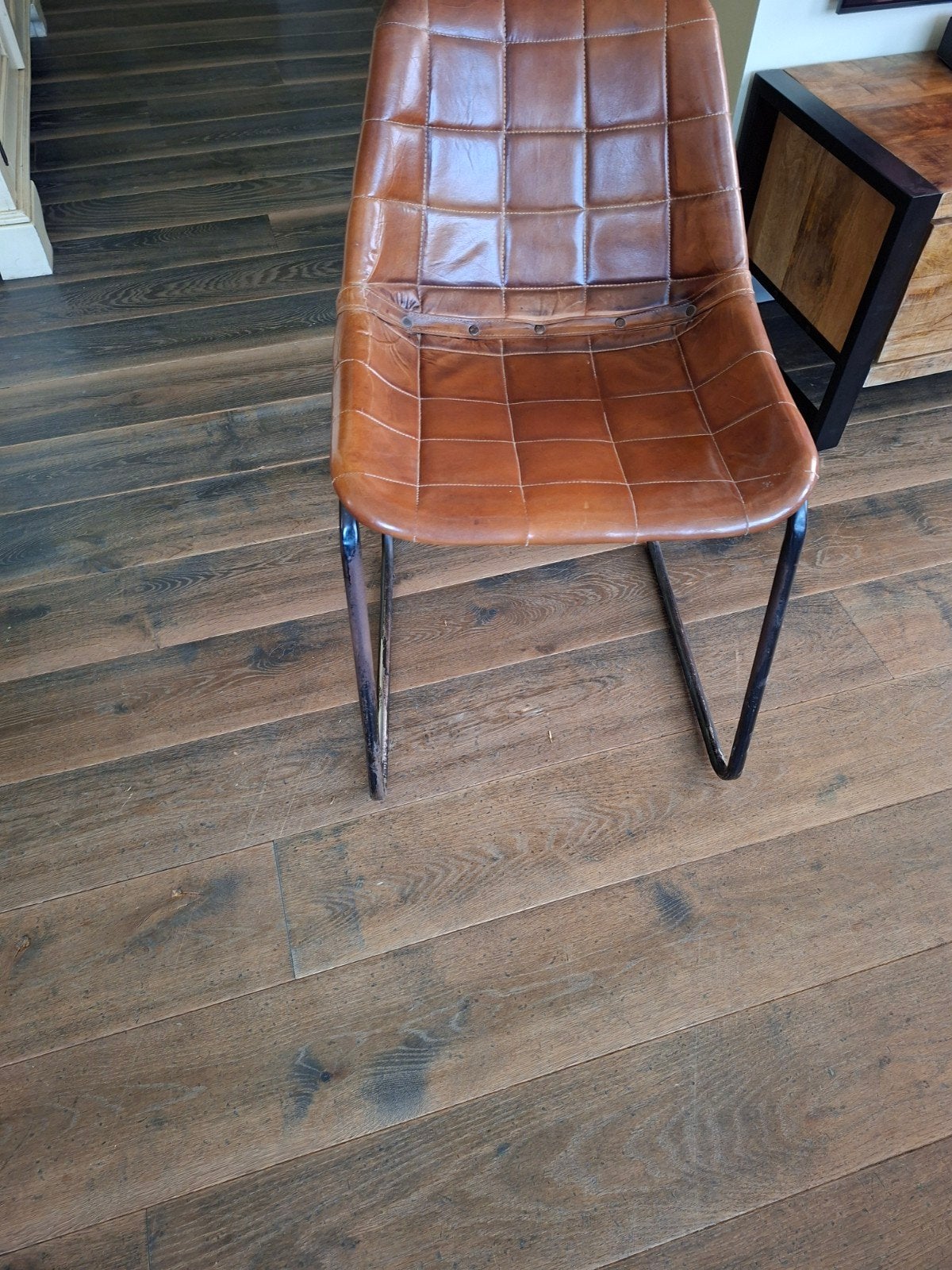 Leren stoel - Cognac bruin met metalen onderstel, Huis en Inrichting, Ophalen, Gebruikt, Bruin, Industrieel, Modern