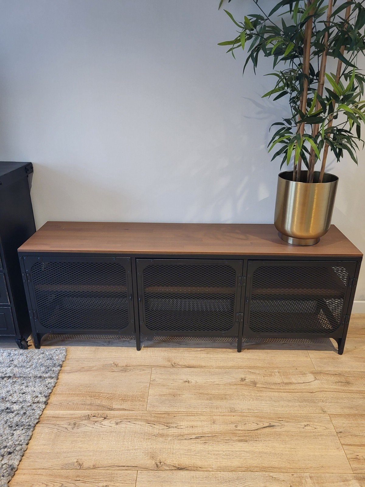 Ikea Fjallbö TV-meubel, Huis en Inrichting, 100 tot 150 cm, Zo goed als nieuw, Minder dan 100 cm, 25 tot 50 cm