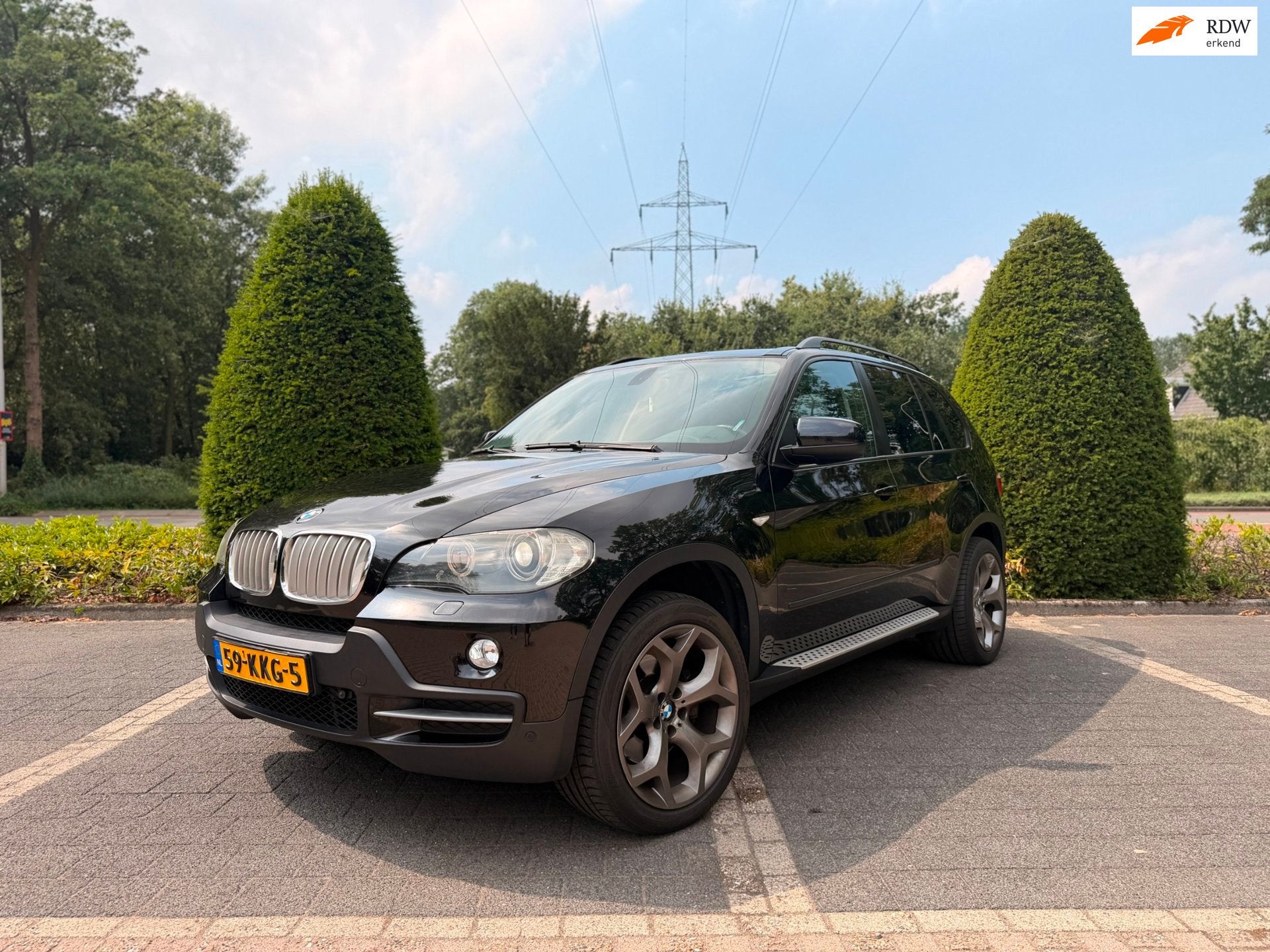 BMW X5 3.0sd | Comfort | Pano | Stoelverwarming | Cruise | T, Auto's, Gebruikt, 2993 cc, 255 €/maand, Zwart