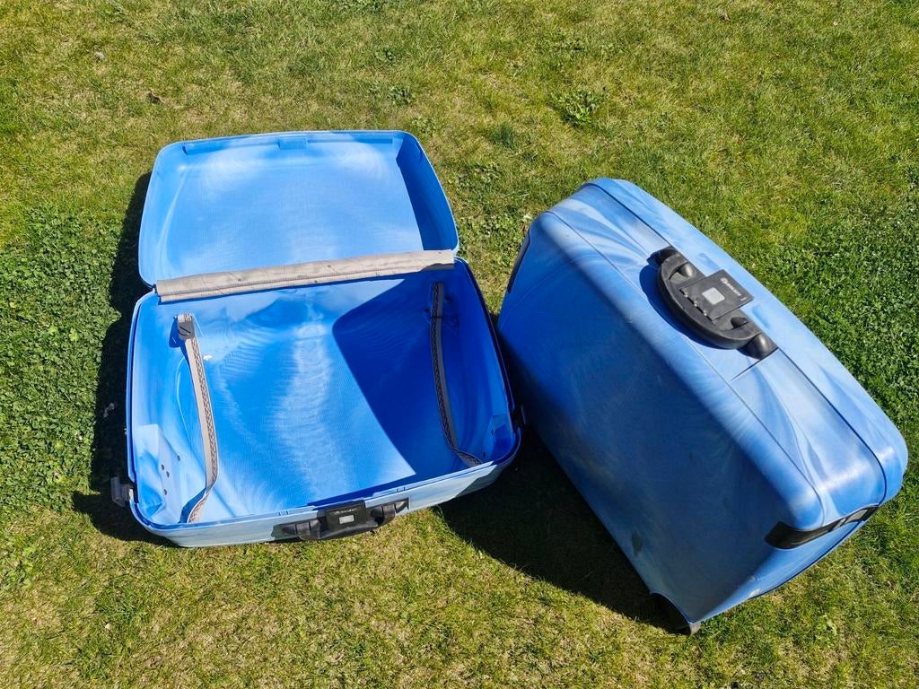 2 Delsey koffers met cijferslot - 68x53x24 cm, Sieraden, Tassen en Uiterlijk, Koffers, Ophalen, Gebruikt, Hard kunststof, 70 cm of meer
