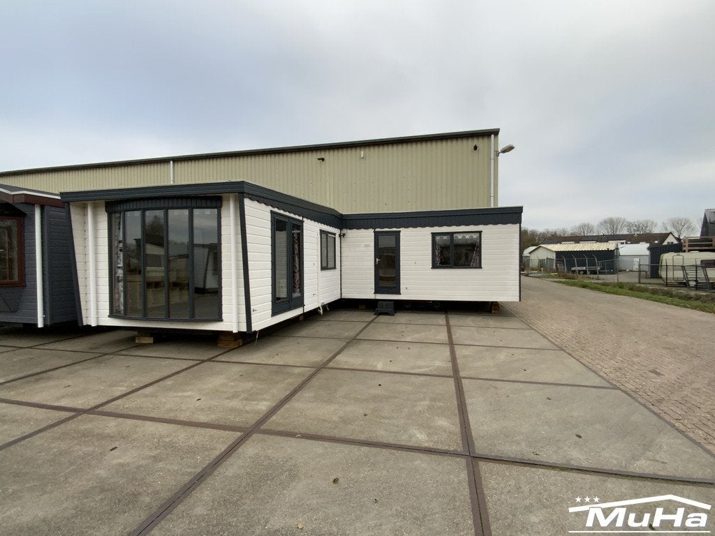 L Chalet DG CV 9.50 x 3.70 , 2 Slaapkamers, Caravans en Kamperen, Tot en met 4