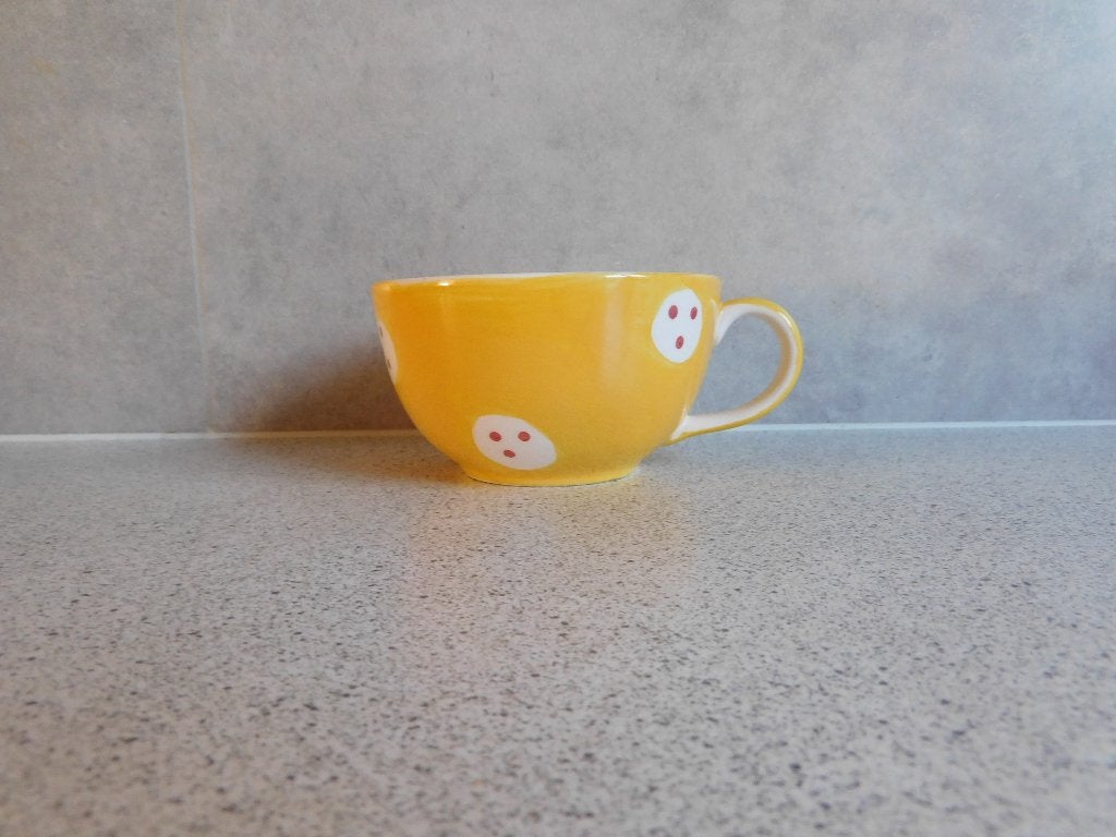 Tea Cup Fine Ceramics Handpainted Geel Cha Cult Germany, Huis en Inrichting, Keramiek, Ophalen of Verzenden, Zo goed als nieuw