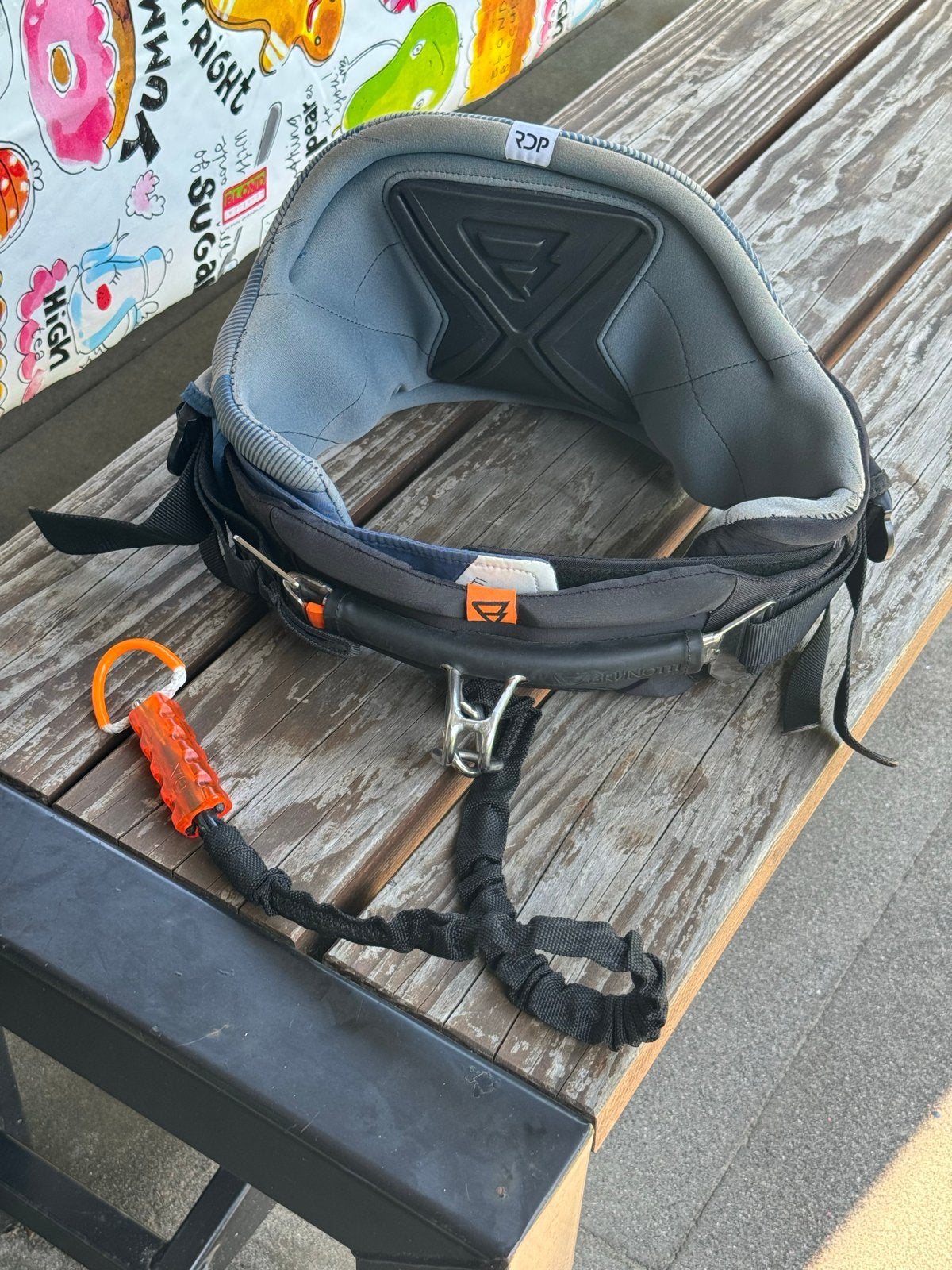 Brunotti Trapeze XS - kite Zo goed als nieuw !!moet weg!!!, Watersport en Boten, Kitesurfen, Ophalen, Trapeze, Geen board, Zo goed als nieuw