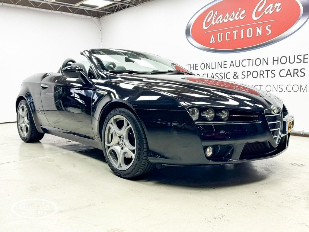 Alfa romeo SPIDER 2.2 - ONLINE AUCTION, Auto's, Gebruikt, 4 cilinders, Cabriolet, 1505 kg
