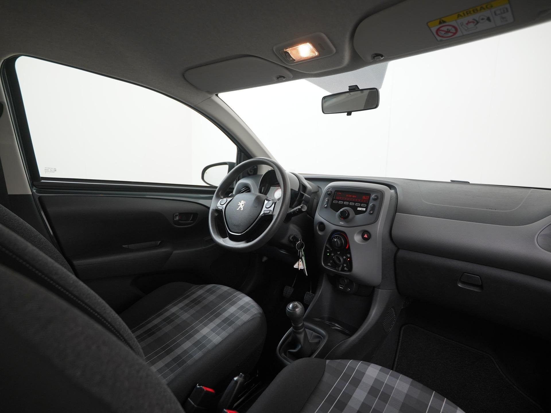 Peugeot 108 1.0 e-VTi Active | Airco | 12 mnd Garantie, Voorwielaandrijving, 12 maanden, Stof, Gebruikt